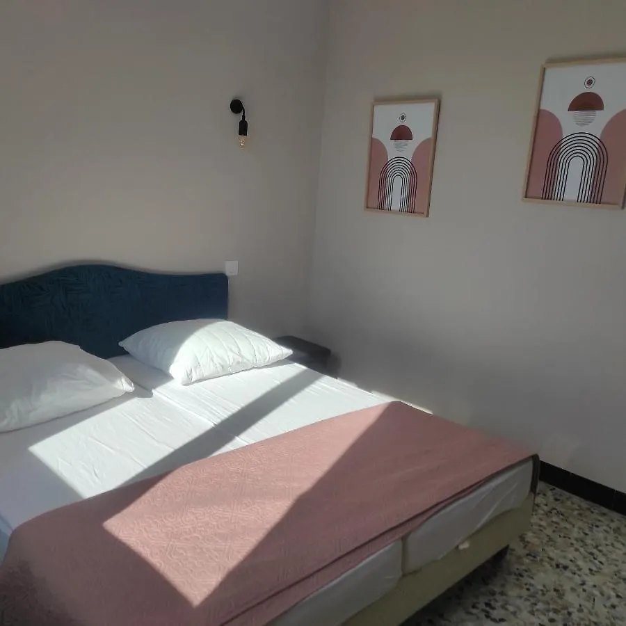 Gite 6 Personnes Aubenas Saint-Didier-sous-Aubenas Apartment